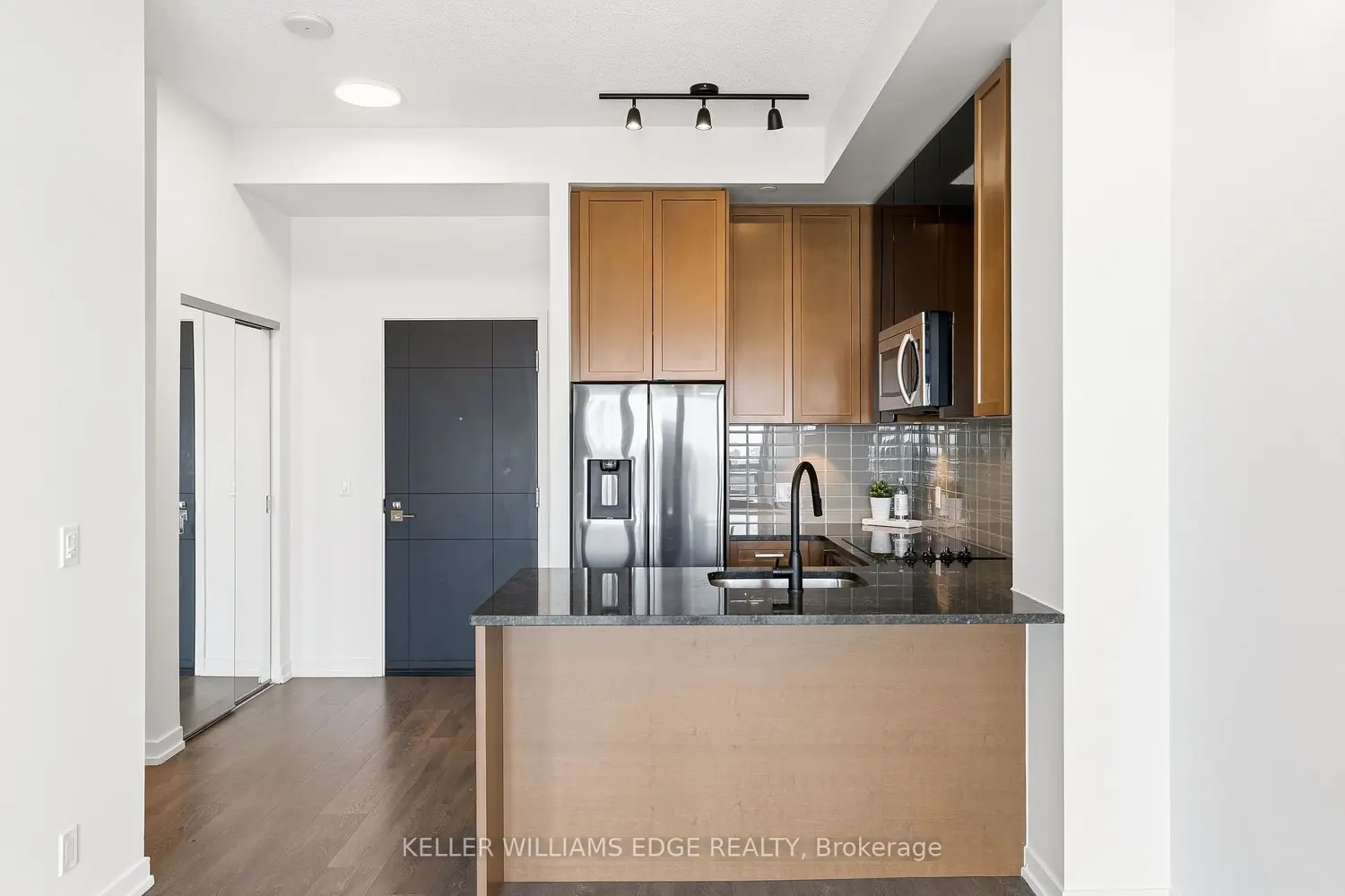 Additional image 8 of 89 Dunfield Avenue 3409