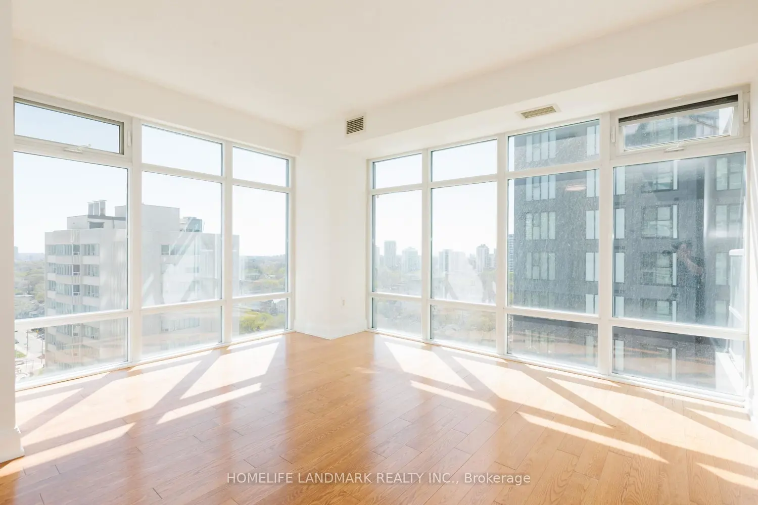Additional image 8 of 2181 Yonge Street 1802
