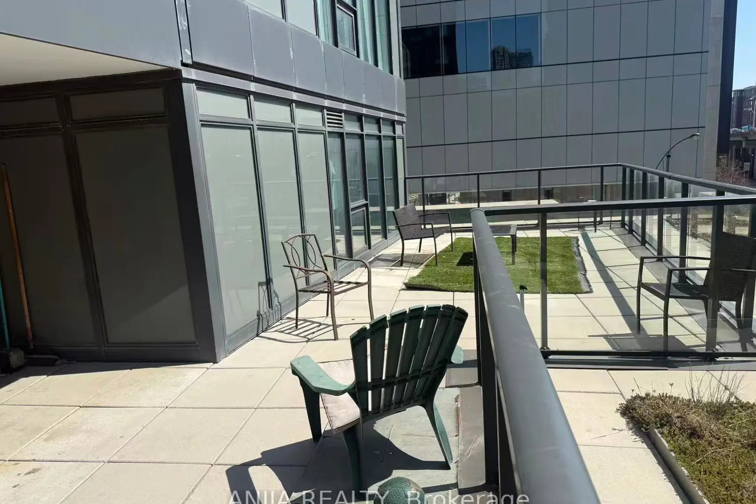 Additional image 2 of 70 Queens Wharf Road 212