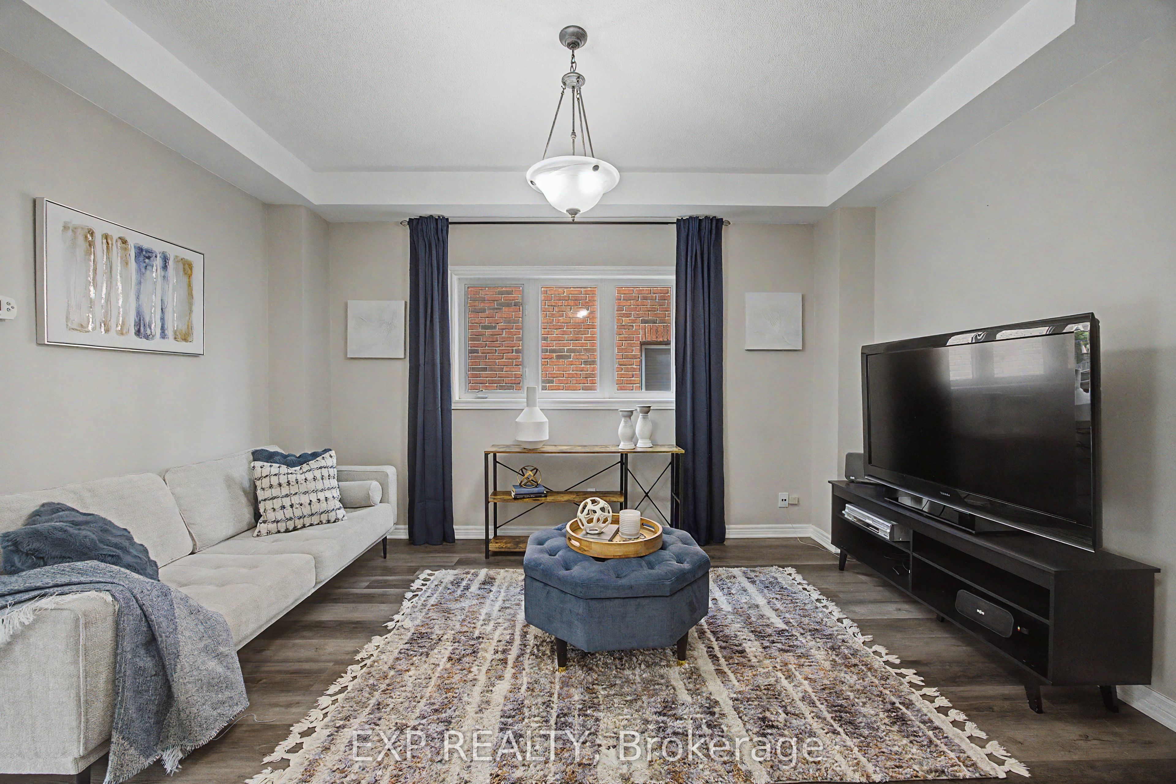Additional image 4 of 379 Grovehill Road, Oakville, ON, L6H 6P3