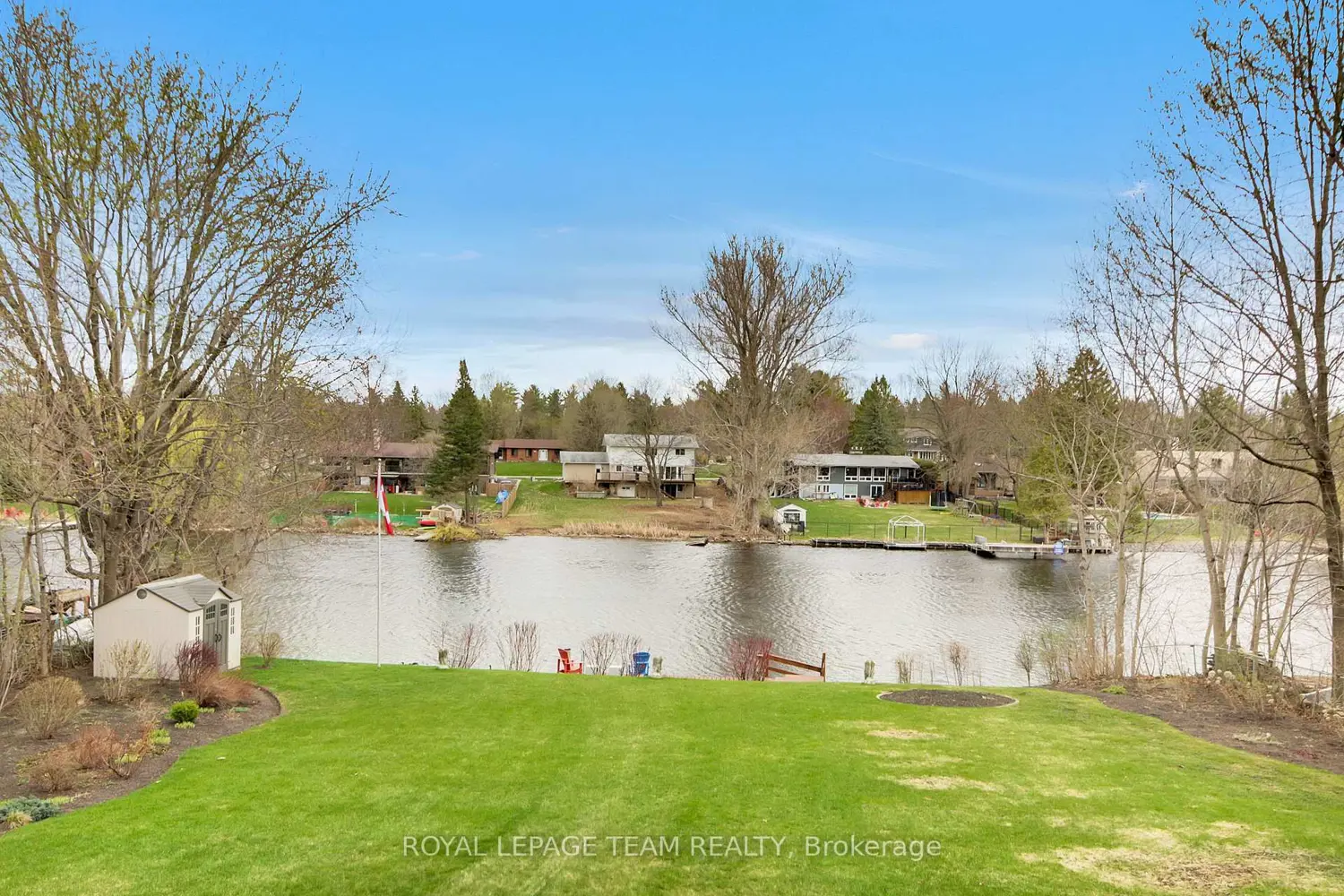5591 Manotick Main Street photo 2