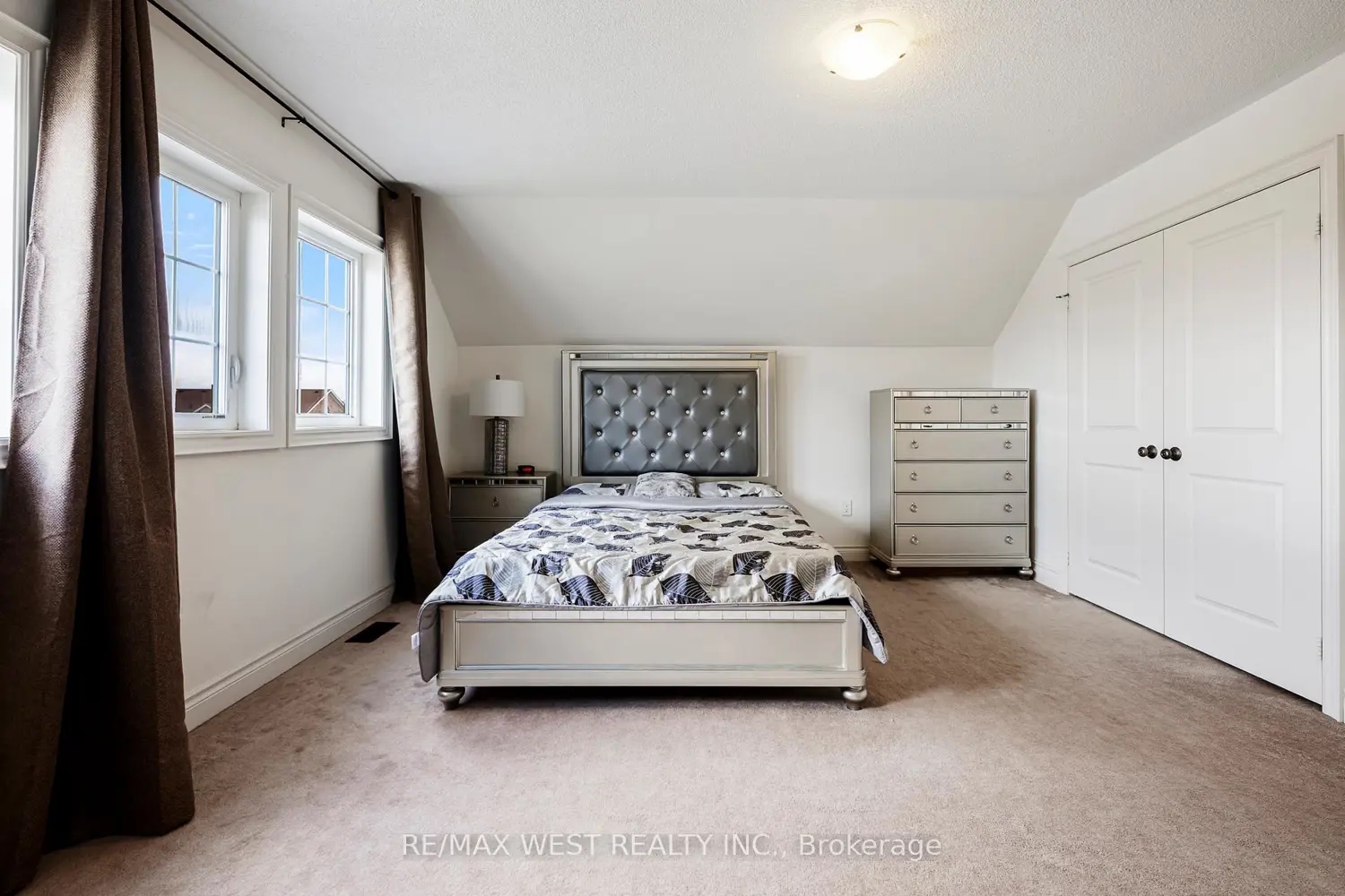 Additional image 8 of 10 Stonegate Avenue
