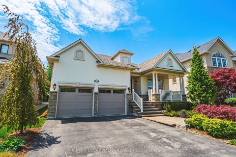 Additional image 8 of 2178 Berwick Drive, Burlington, ON, L7M 5C2