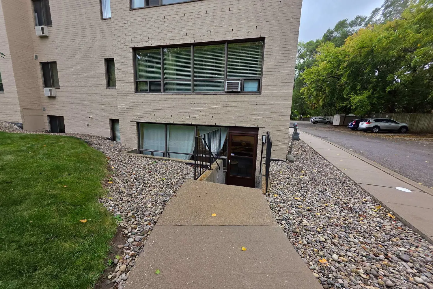 Additional image 4 of 650 Cheapside Street B1