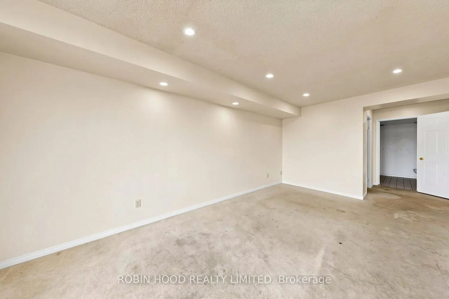 Additional image 7 of 400 Mclevin Avenue 603