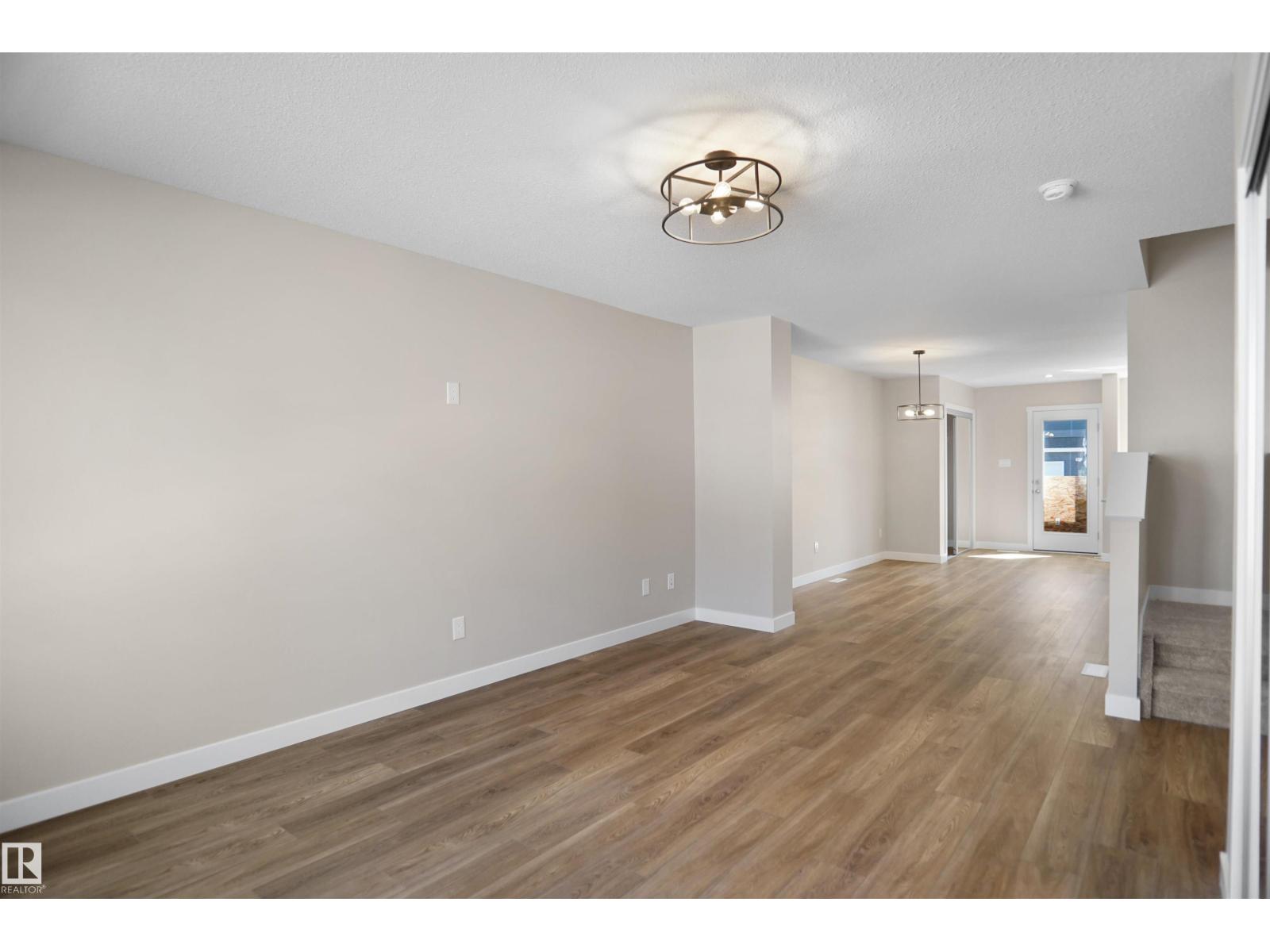 Additional image 5 of 19453 22 Avenue NW, Edmonton, AB, T6M3J3