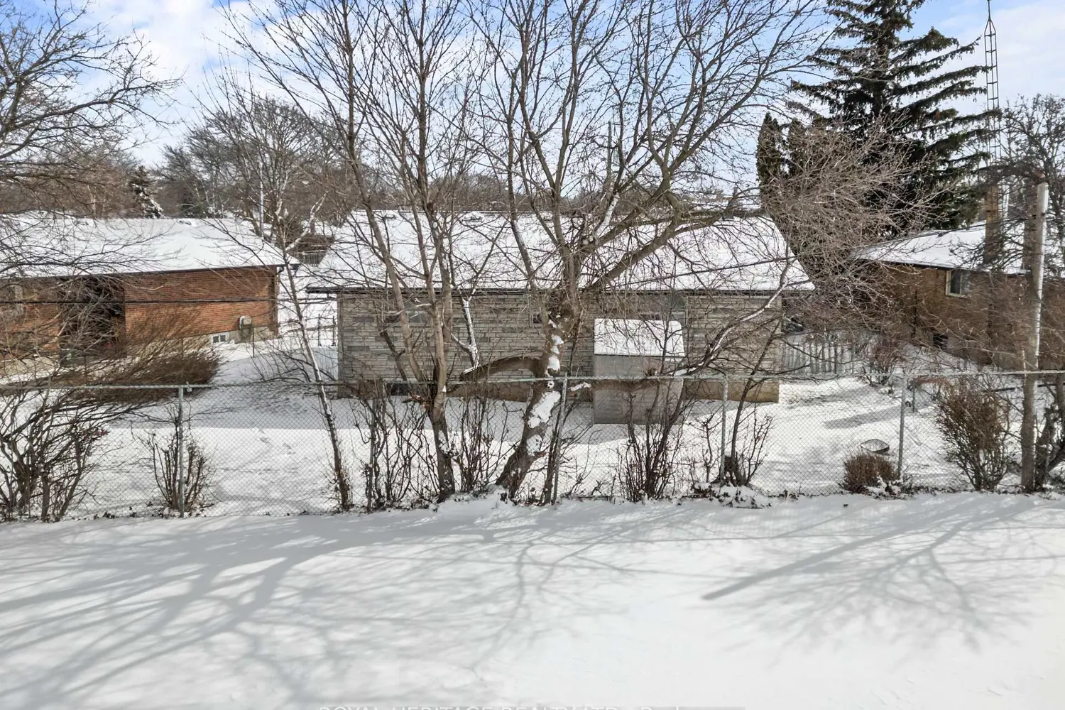 Additional image 16 of 26 Kitson Drive