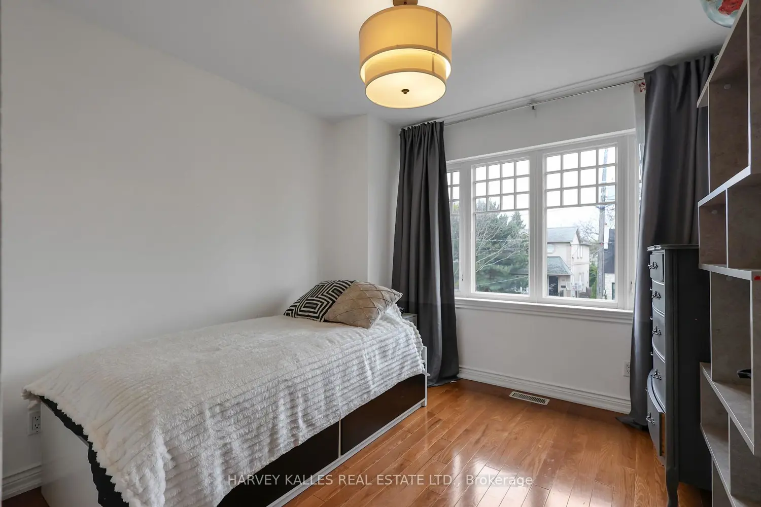 Additional image 15 of 204 Brooke Avenue