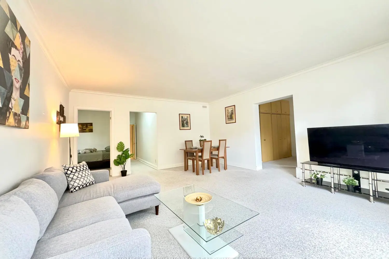 Additional image 11 of 1563 Bathurst Street