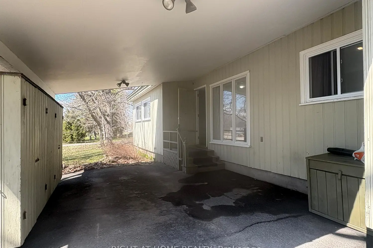 793 River Road photo 3
