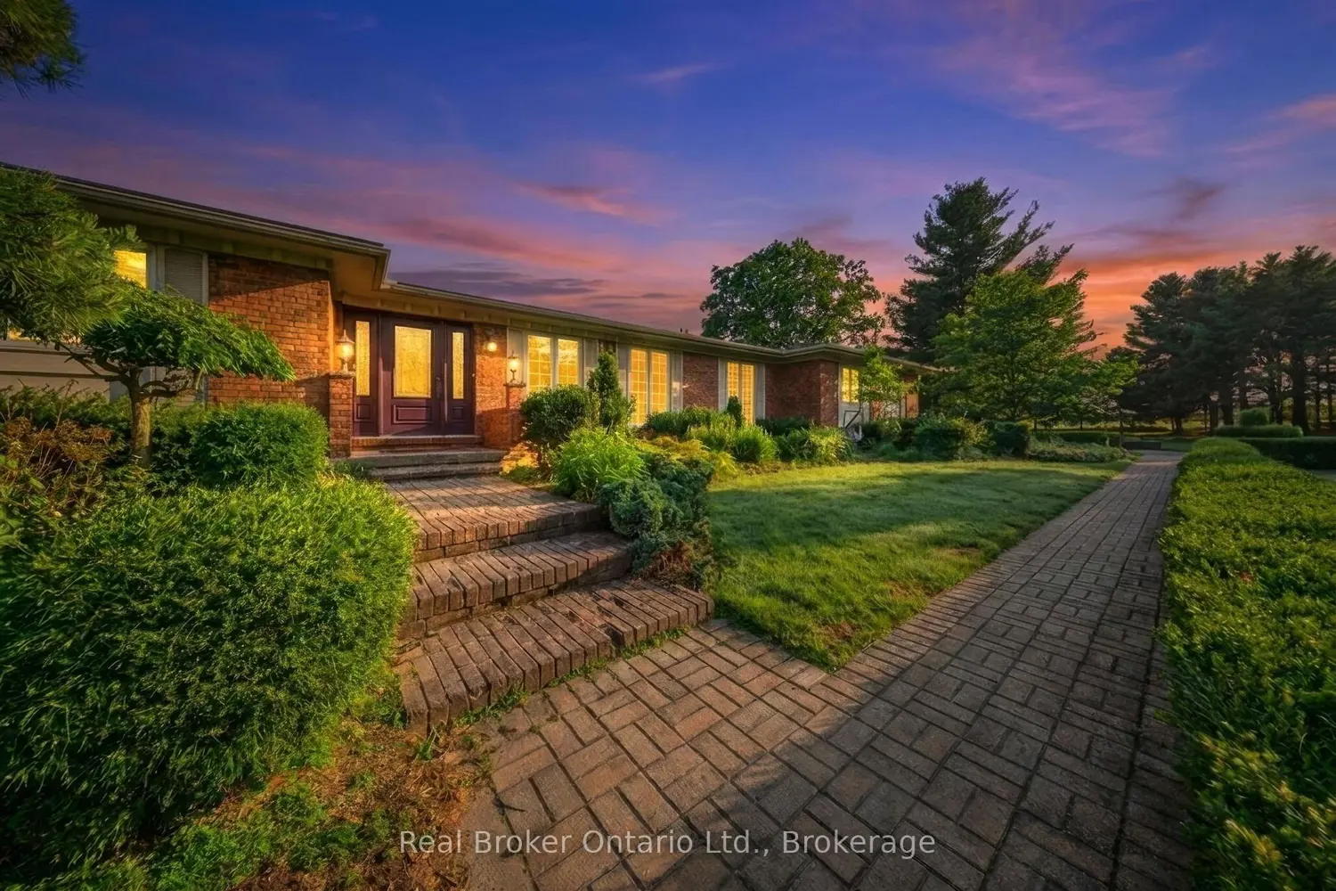 3 Meadowbrook Court photo 2