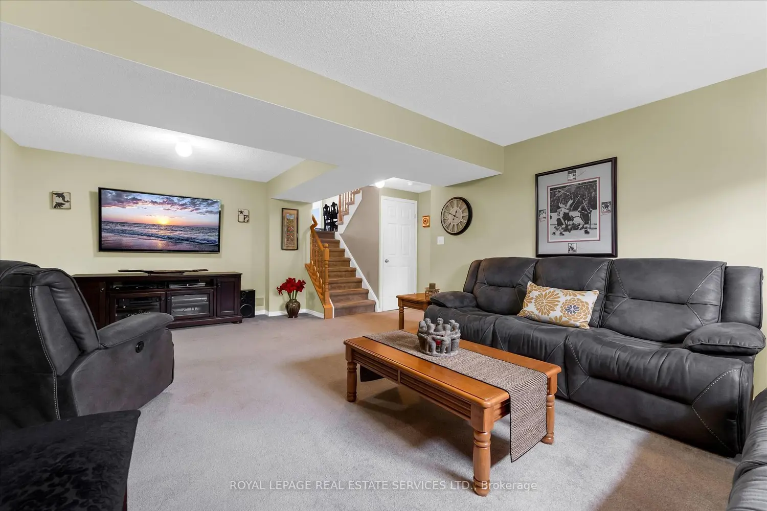 Additional image 12 of 67 Loneoak Crescent
