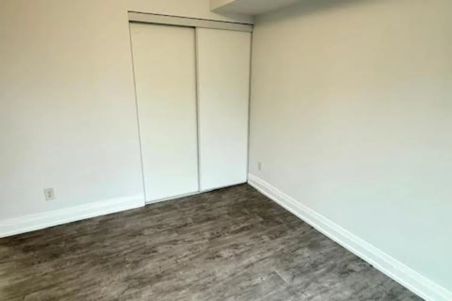 Additional image 11 of 565 Wilson Avenue W804