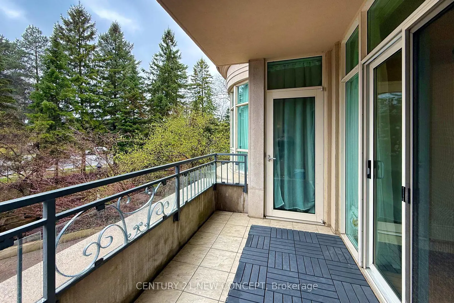Additional image 13 of 7071 Bayview Avenue 204