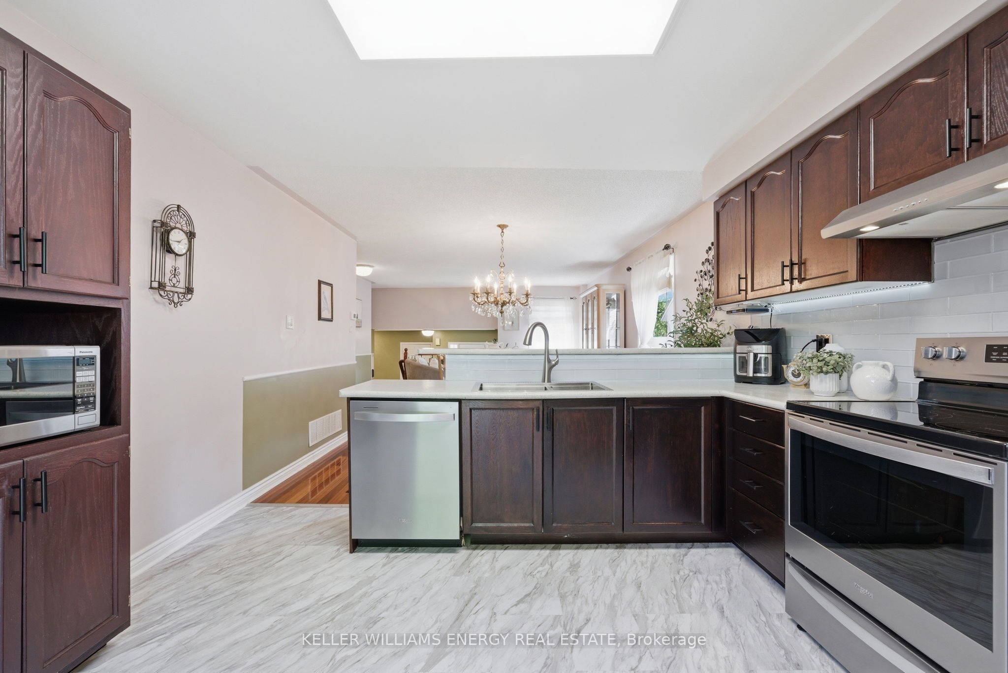 Additional image 5 of 1075 Ridgemount Boulevard, Oshawa, ON, L1K 2K8