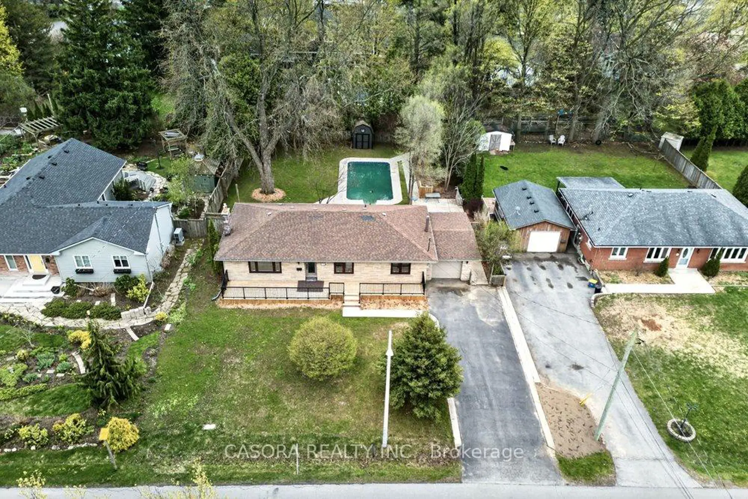18 Garden Avenue