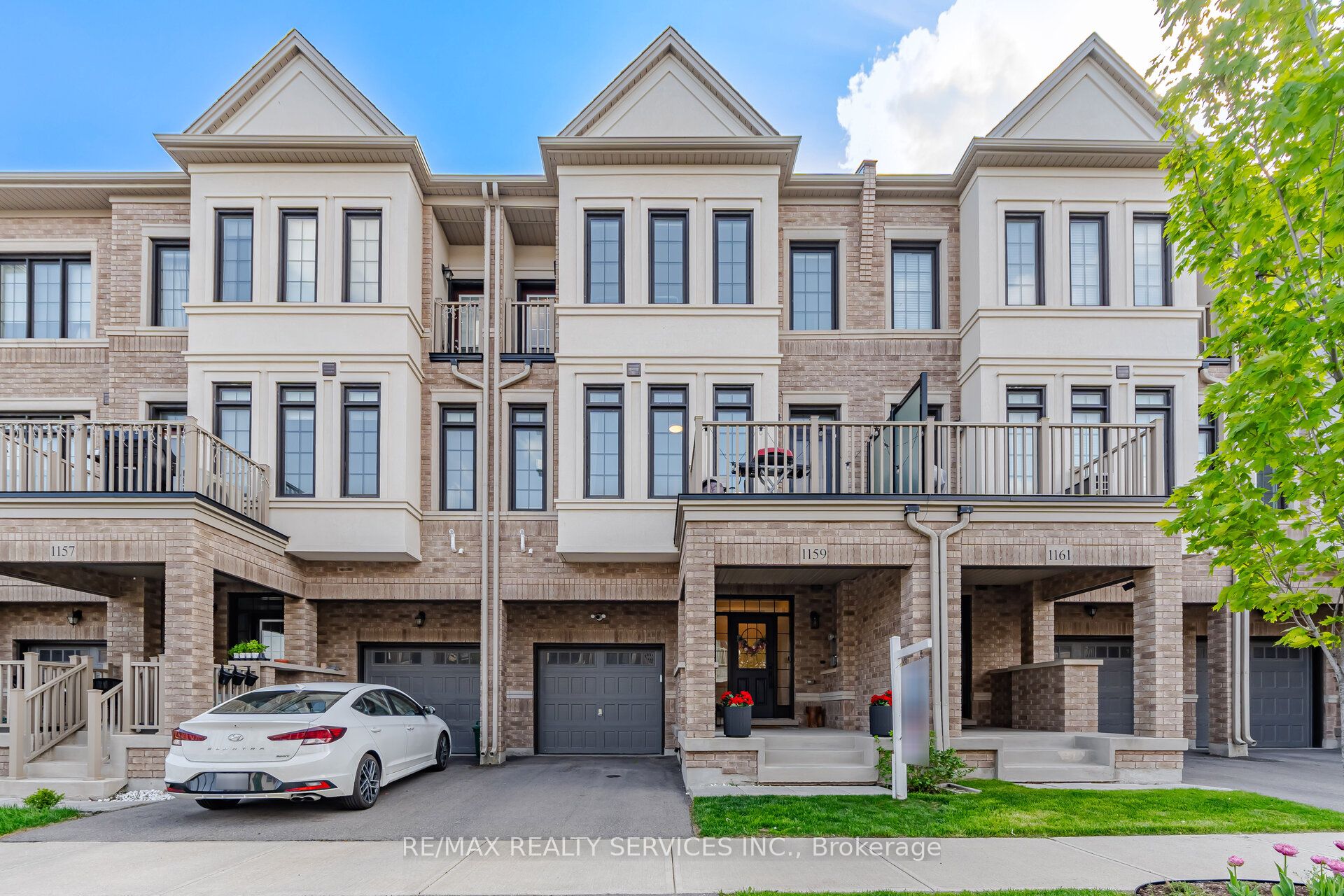 1159 Lloyd Landing N/a, Milton, ON, L9E 1K1 photo 2