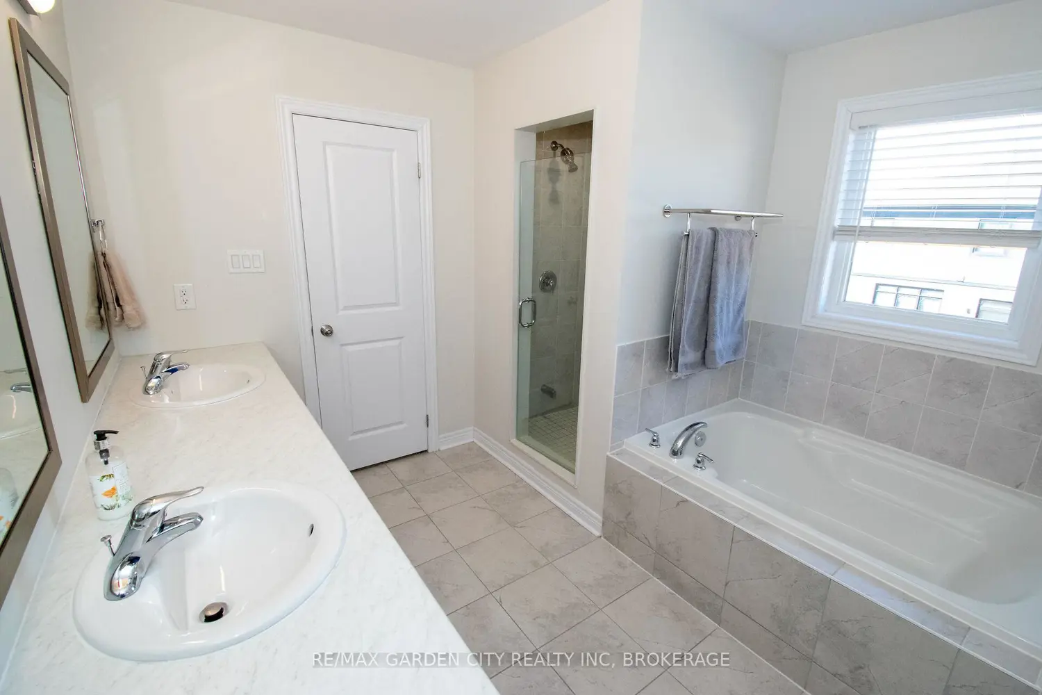 Additional image 6 of 243 Shoreview Drive