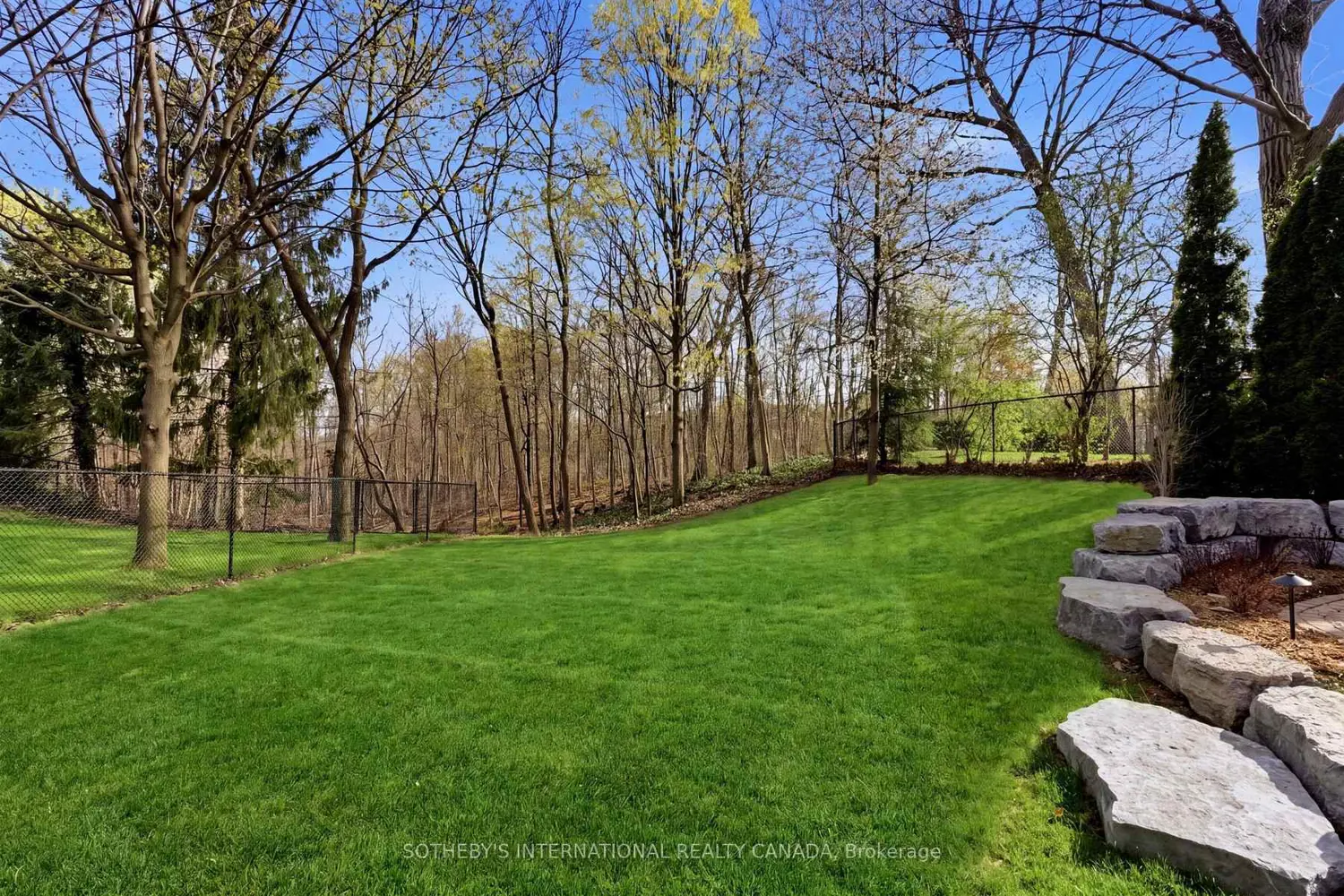 Additional image 19 of 1383 Winterberry Drive