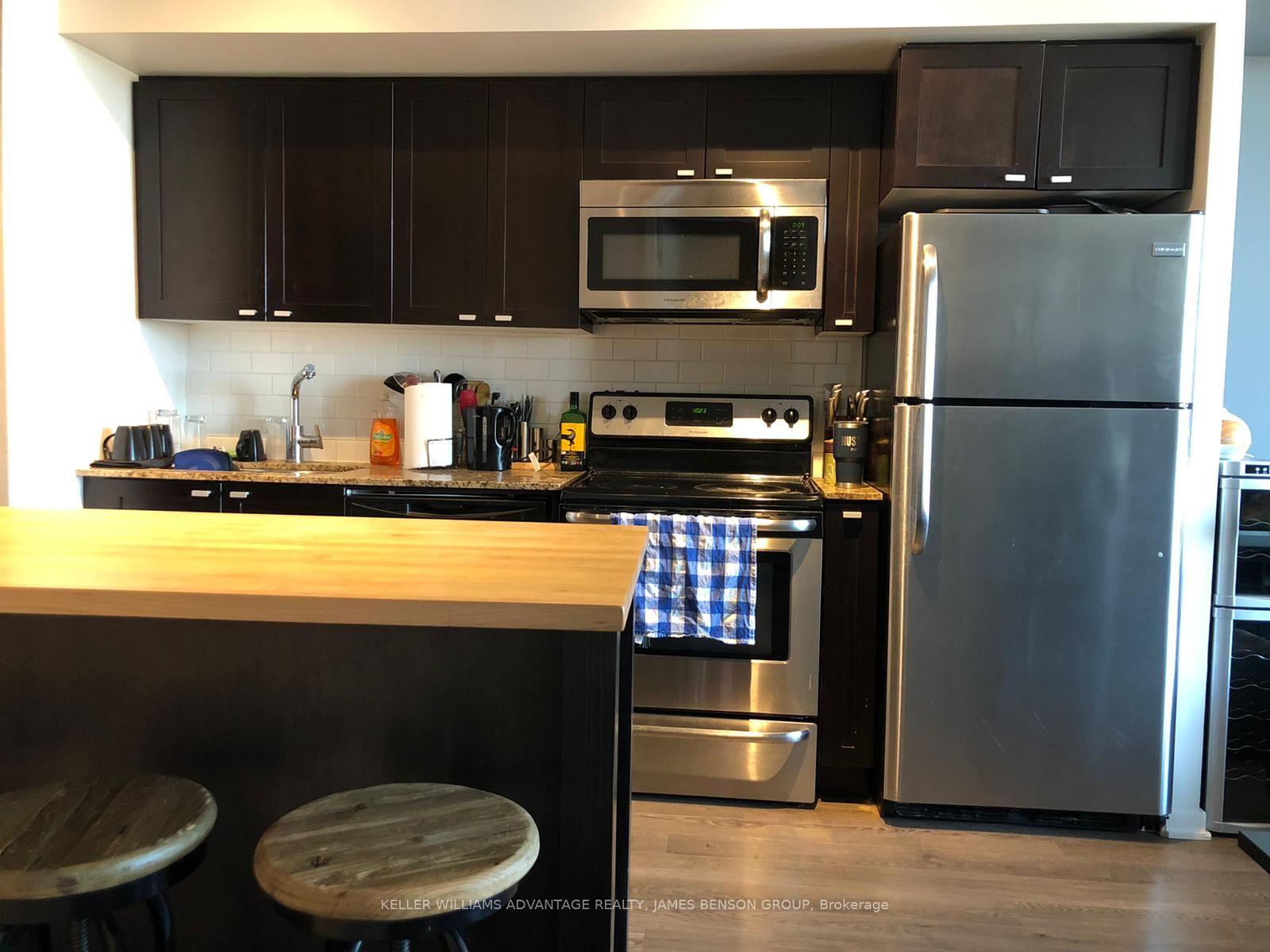 Additional image 3 of 1604-105 The Queensway Avenue, Toronto, ON, M6S 5B5