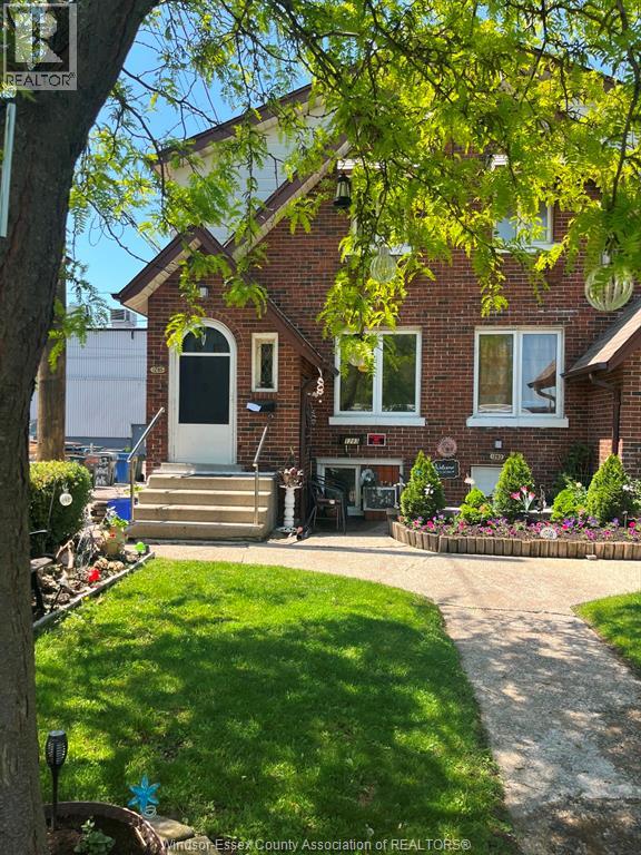 1285 Parent , Windsor, ON, N8X4J1