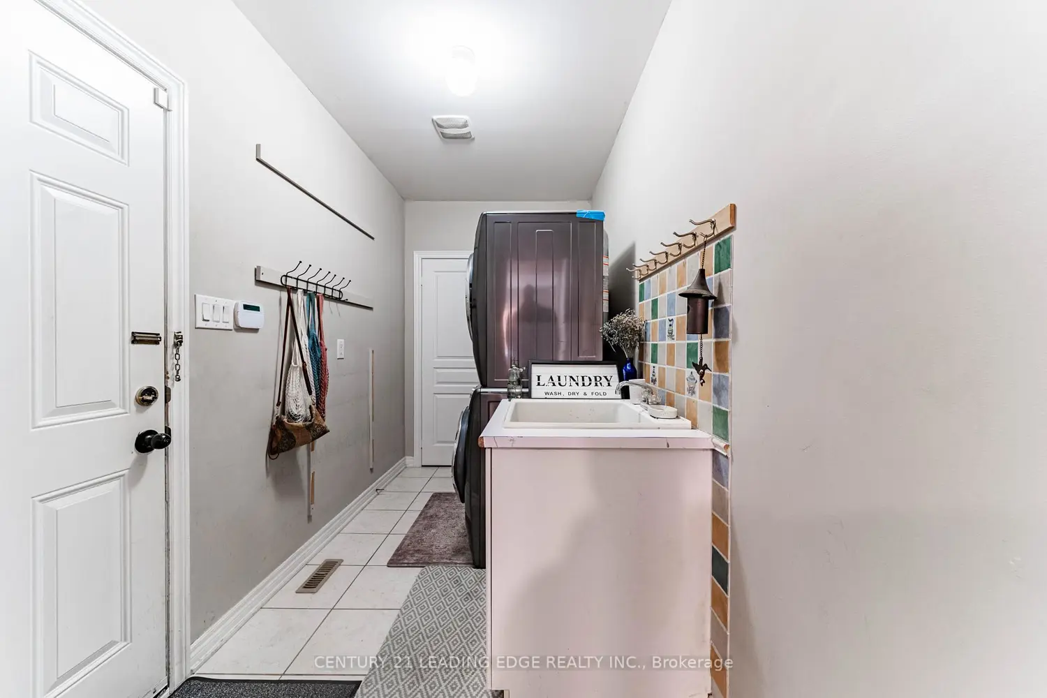 Additional image 11 of 13 Forestbrook Drive