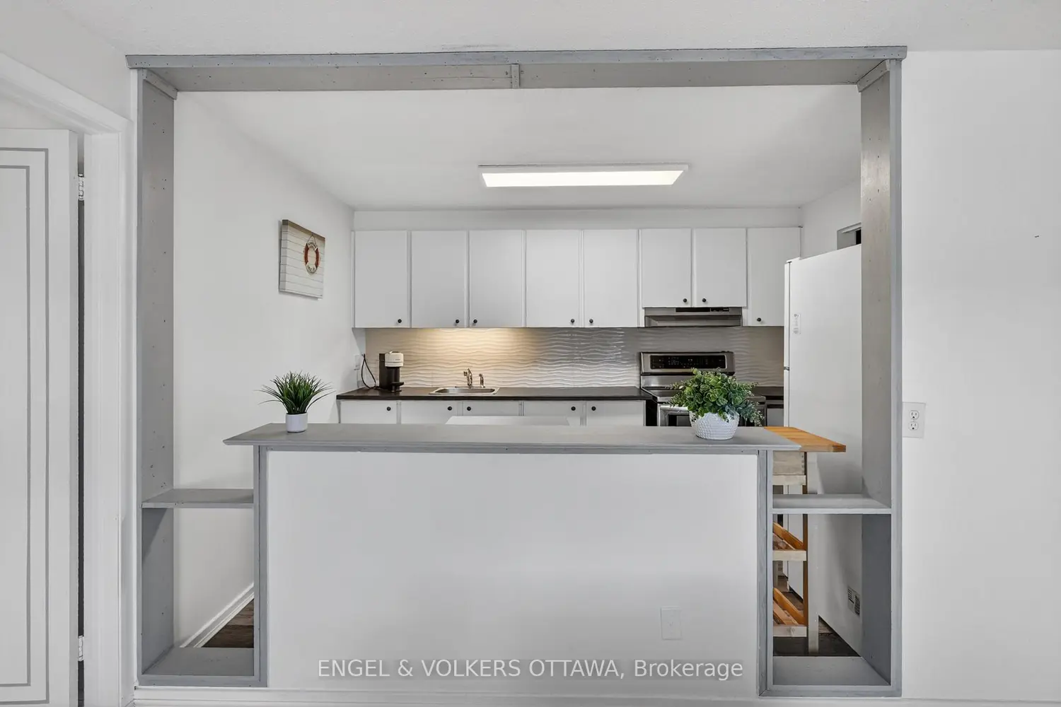 49 Sumac Street 9 photo 4