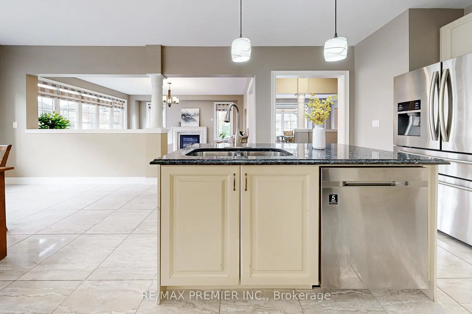 Additional image 10 of 28 Rivoli Drive