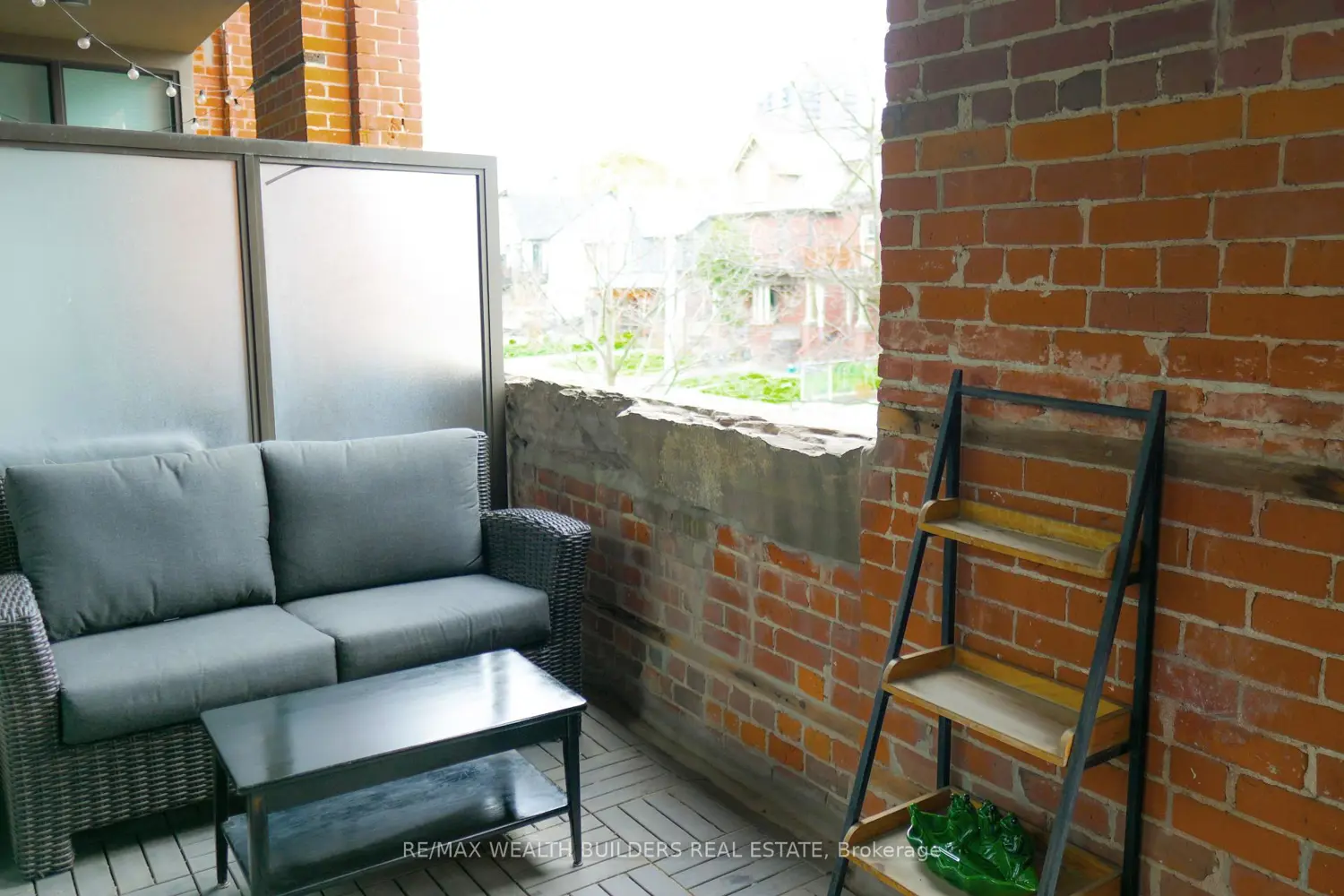 Additional image 20 of 152 Annette Street 210