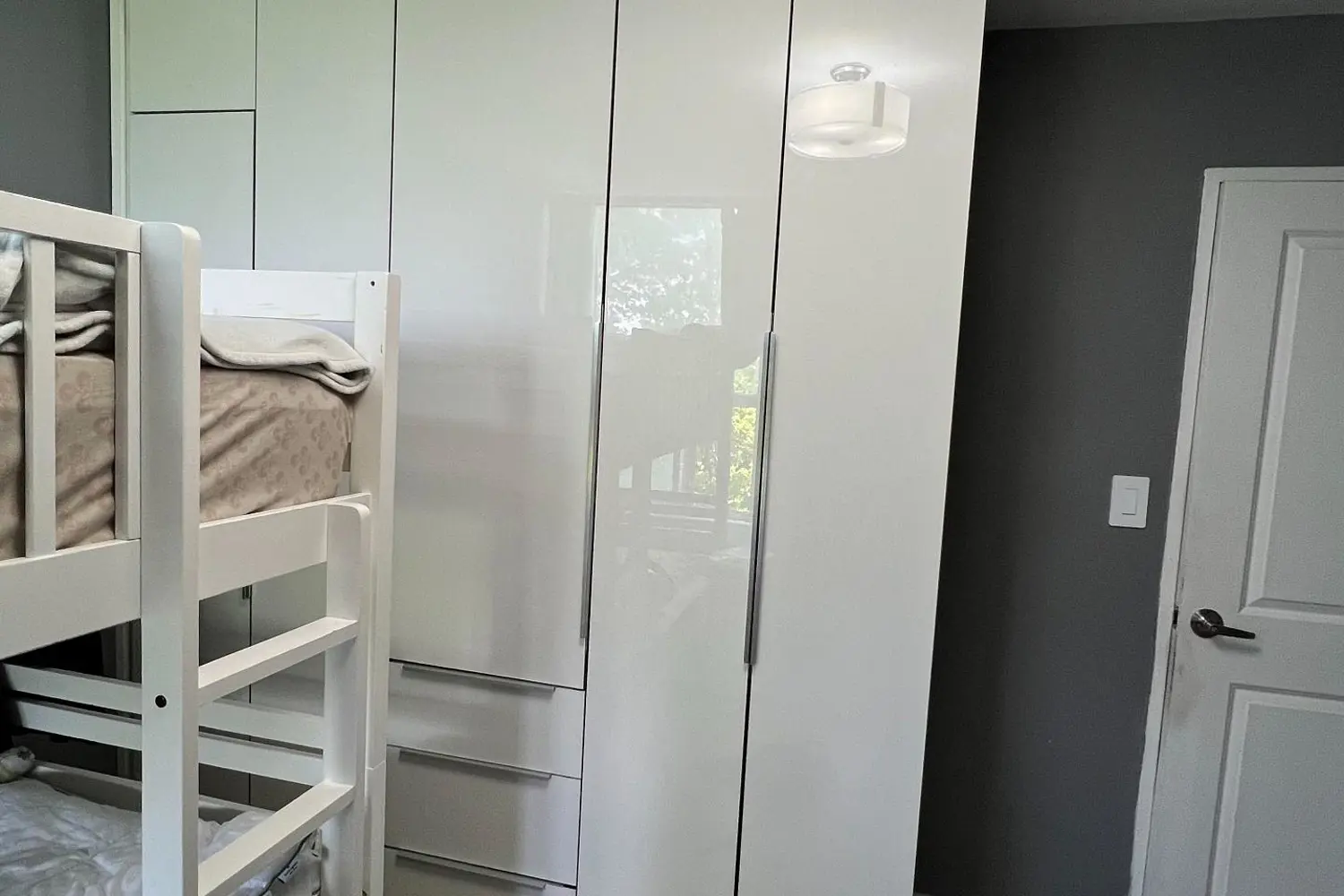 Additional image 13 of 20 Edgecliff Golfway #315