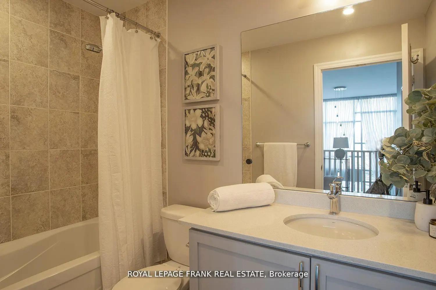 Additional image 19 of 1600 Charles Street 101