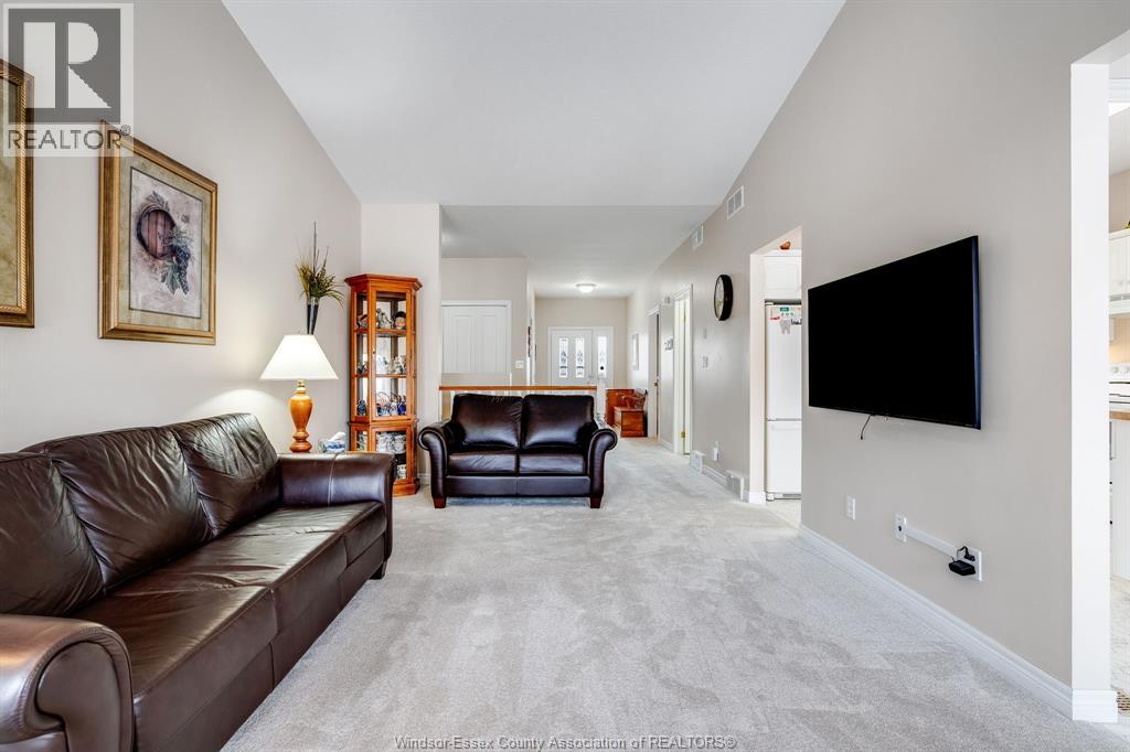 Additional image 6 of 653 Mcnaughton Avenue West, Chatham, ON, N7L5P7
