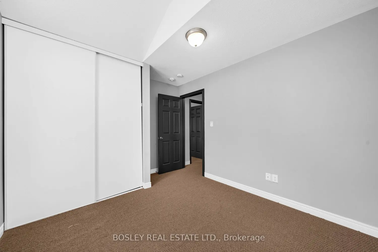 Additional image 16 of 24 Schwalm Crescent