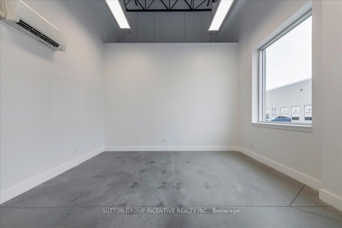 Additional image 6 of 2-241 King Street, Barrie, ON, L4N 6B5