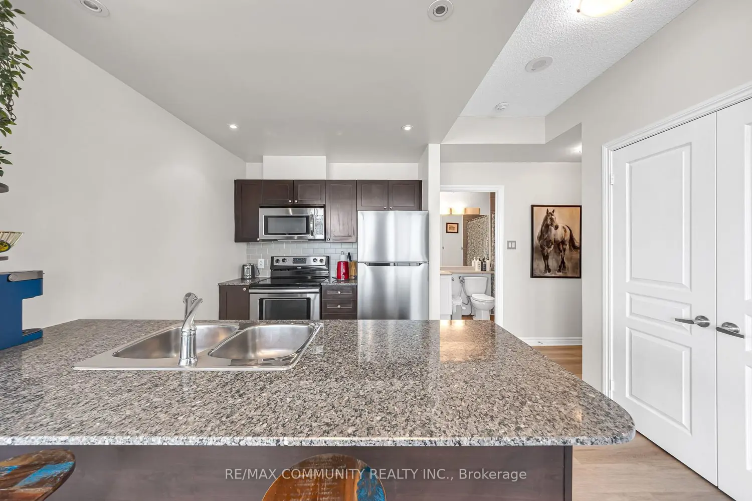 Additional image 6 of 3525 Kariya Drive 502