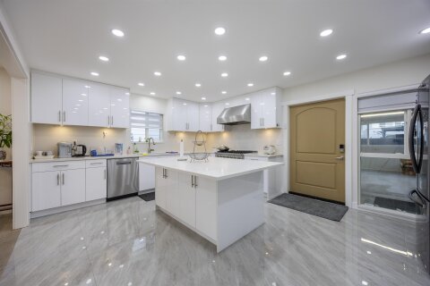 Additional image 7 of 3881 Napier Street, Burnaby, BC, V5C 3E6