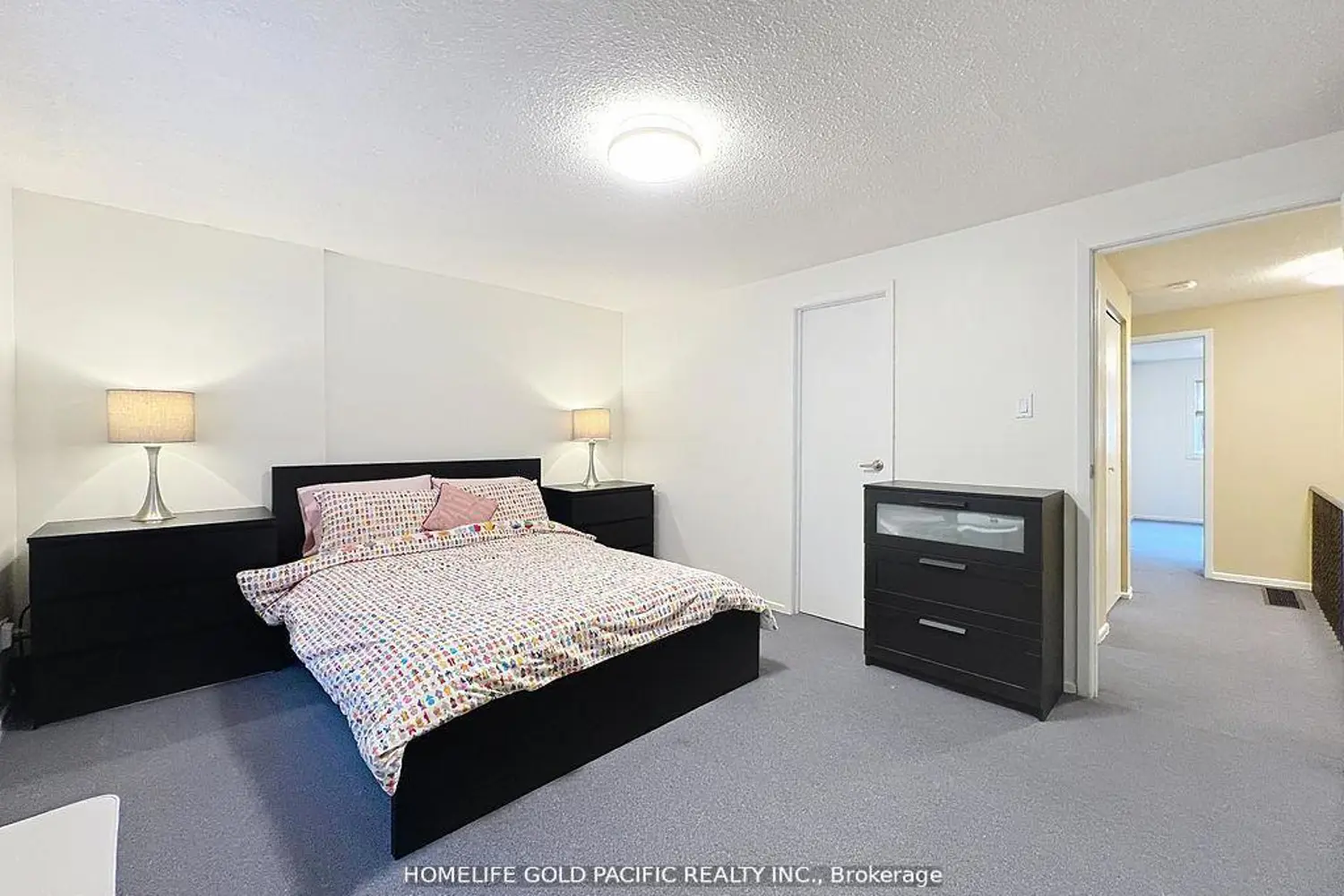Additional image 18 of 42 Stonehill Court 11
