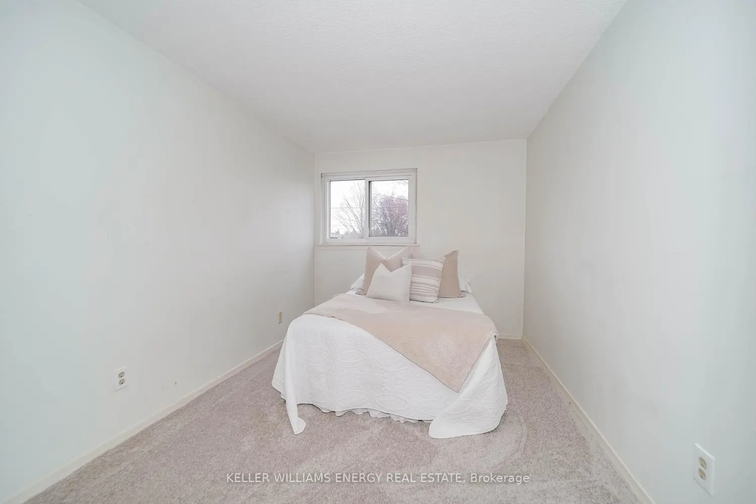 Additional image 11 of 1333 Mary Street 39