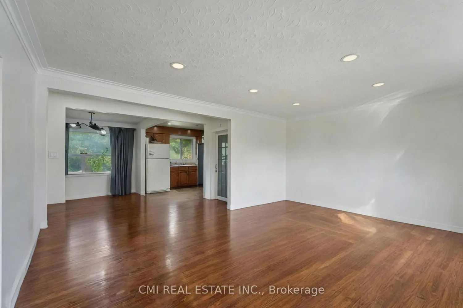 Additional image 7 of 2610 Islington Avenue