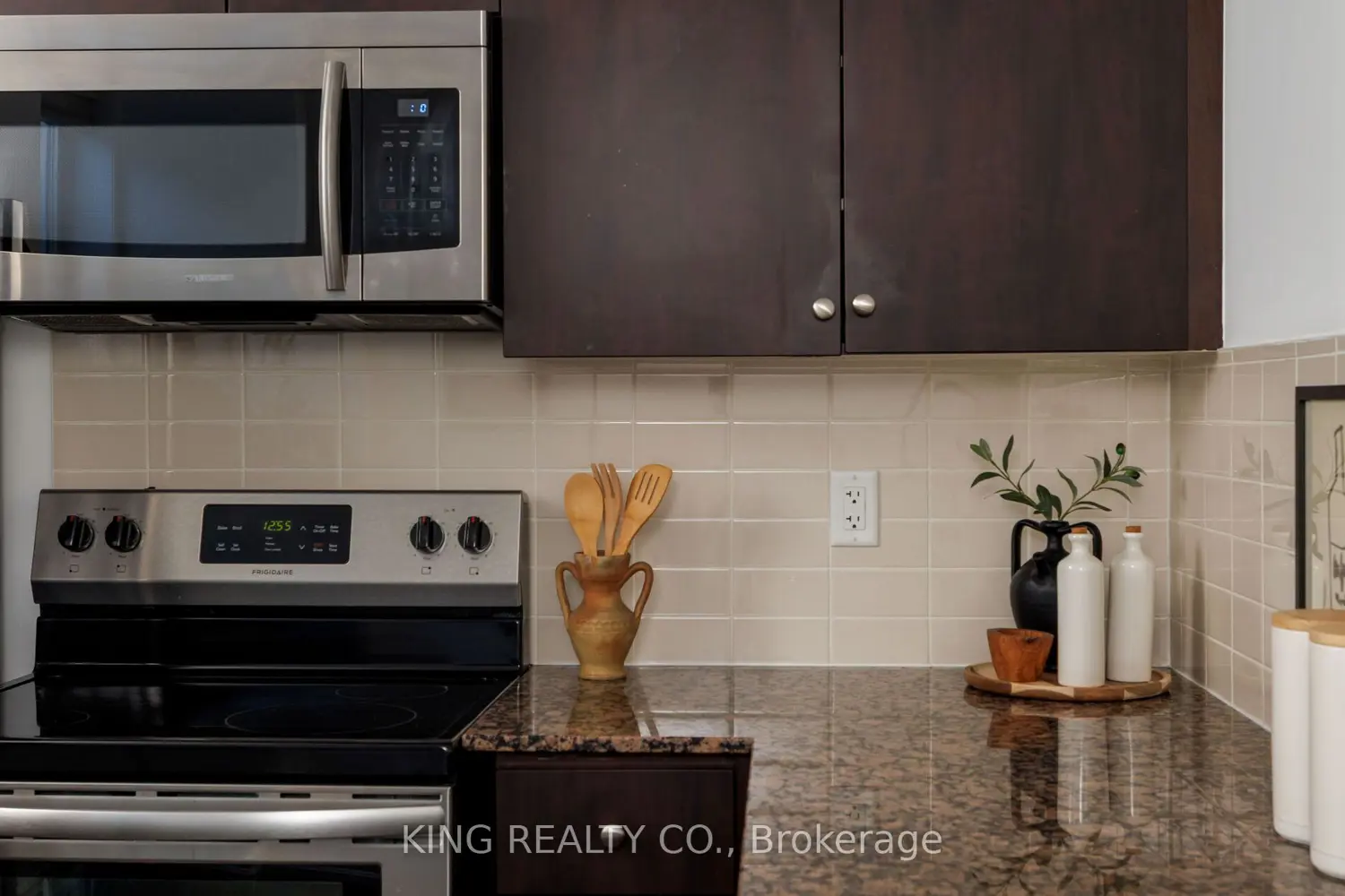 Additional image 7 of 390 Hopewell Avenue 138