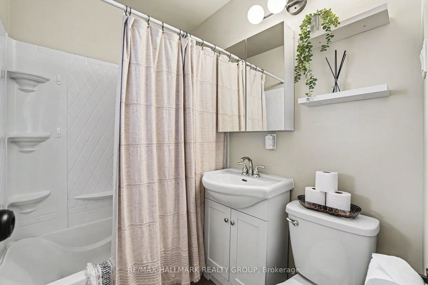 Additional image 8 of 138 Third Avenue