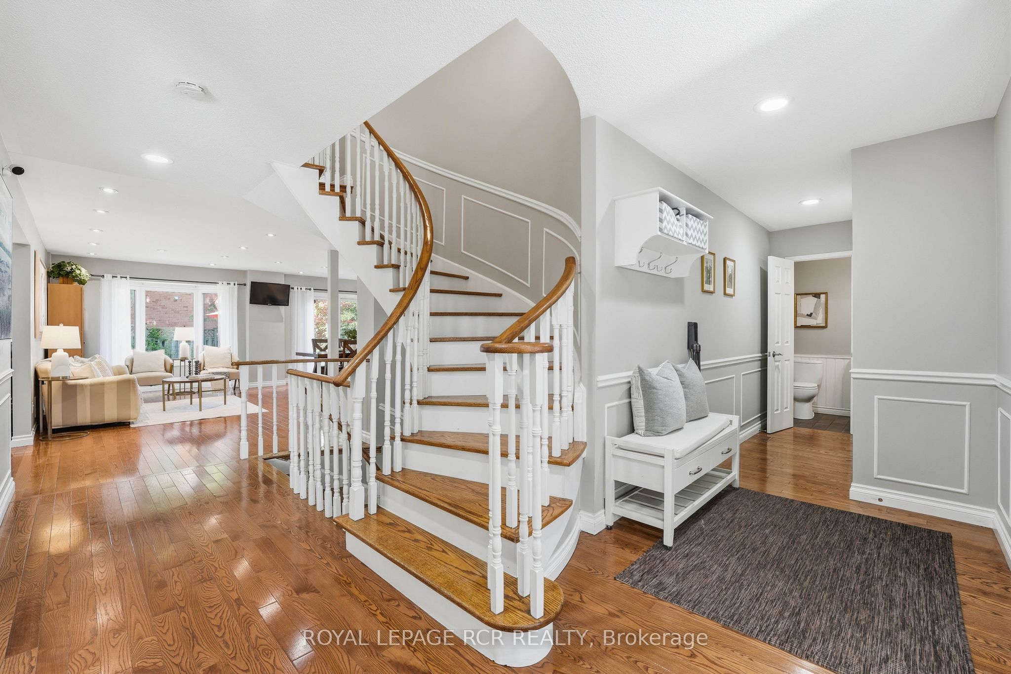 Additional image 2 of 46 Tannery Creek Crescent, Aurora, ON, L4G 5K9
