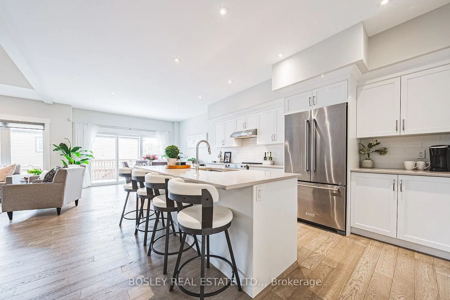 3573 Dominion Road 2