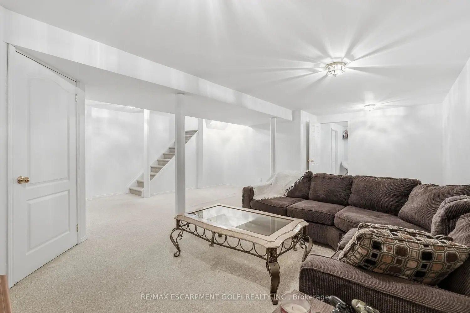Additional image 14 of 2951 Addison Street