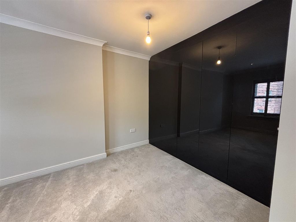 Additional image 15 of 3 bed town house to rentKnutsford Road, Alderley Edge, Cheshire SK9