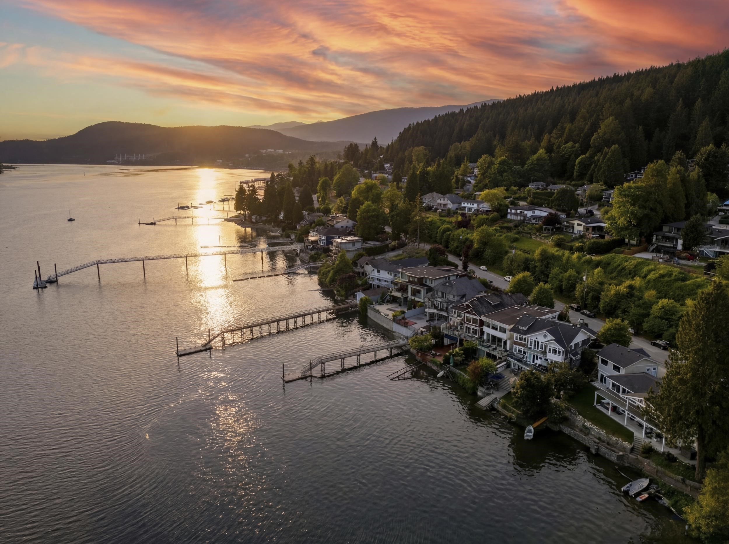 648 Alderside Road, Port Moody, BC, V3H 3A5