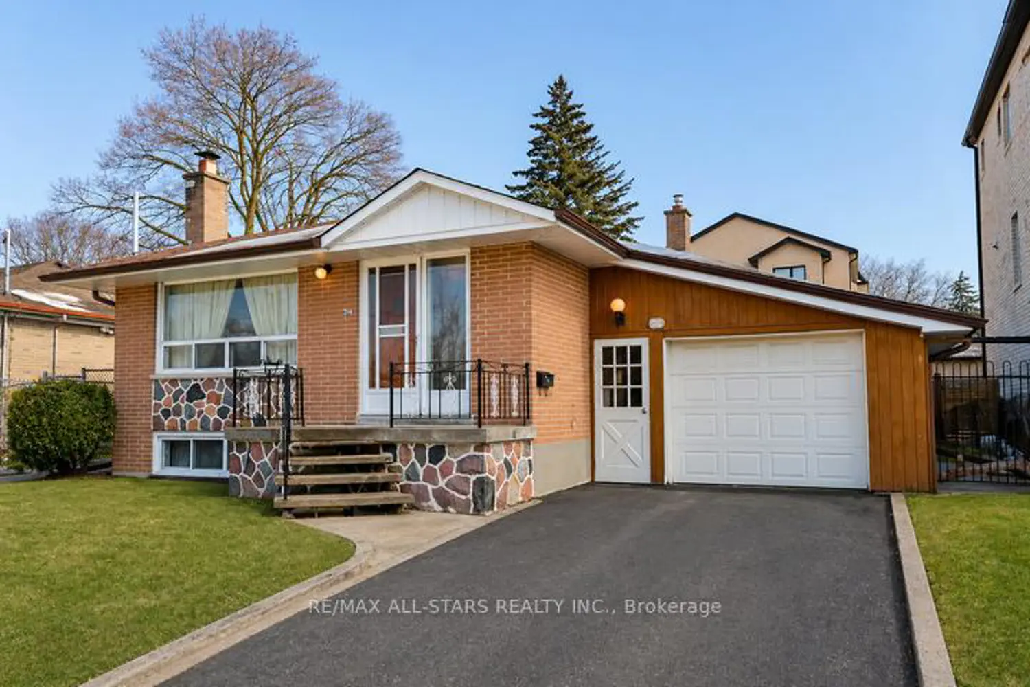 394 Osiris Drive