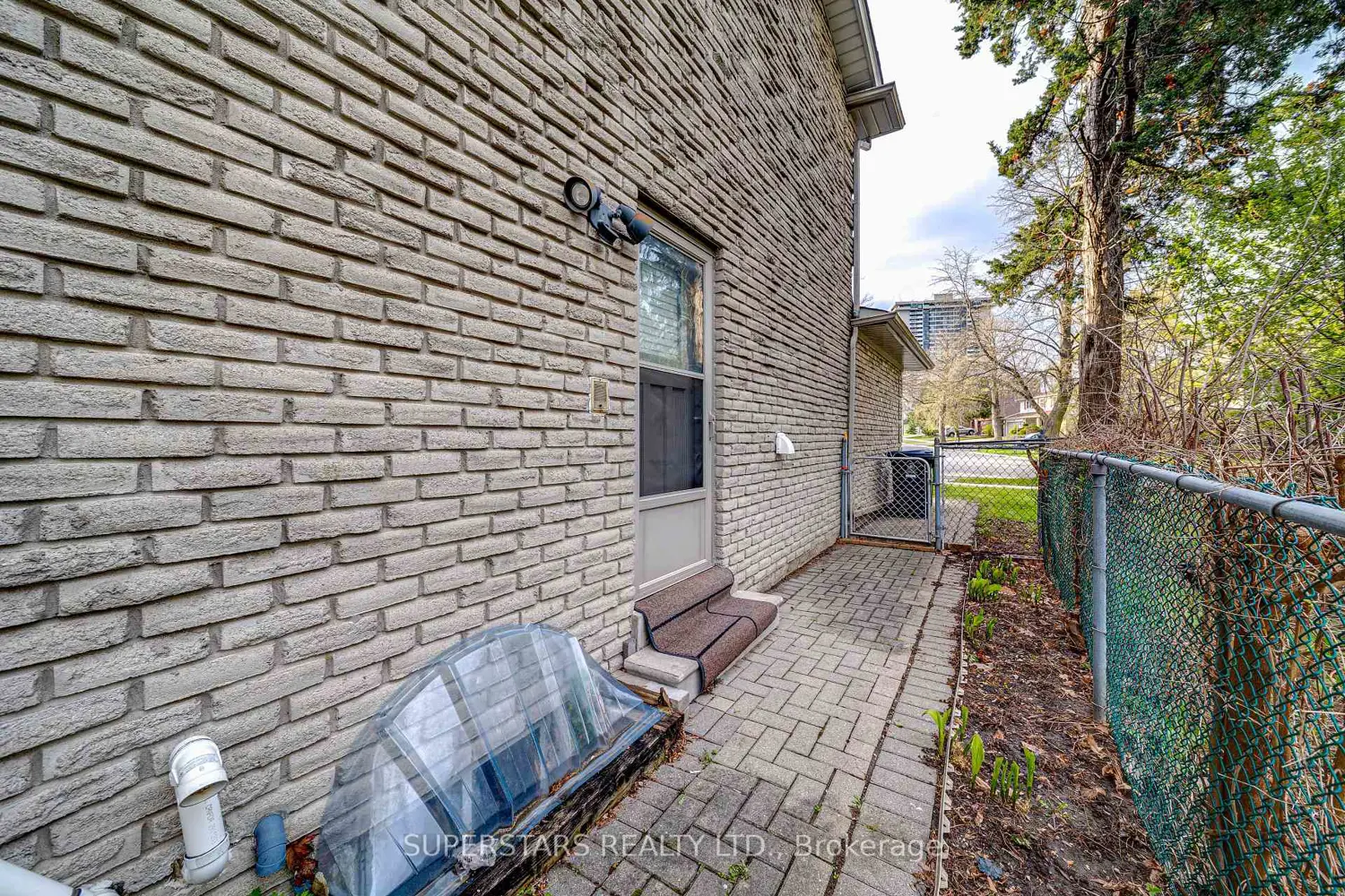 Additional image 12 of 76 Hobart Drive