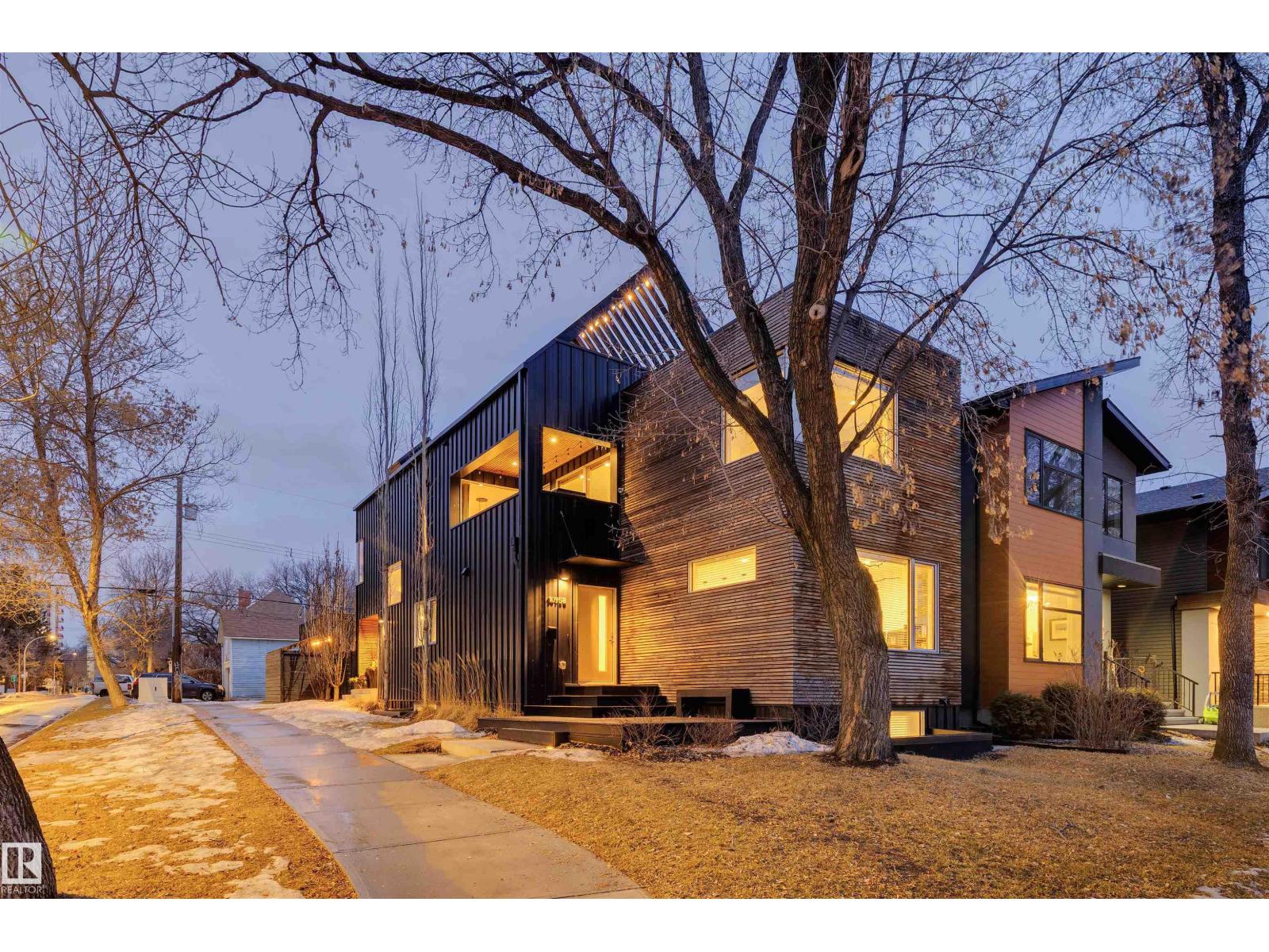 Additional image 3 of 10958 80 Avenue NW, Edmonton, AB, T6G0R1