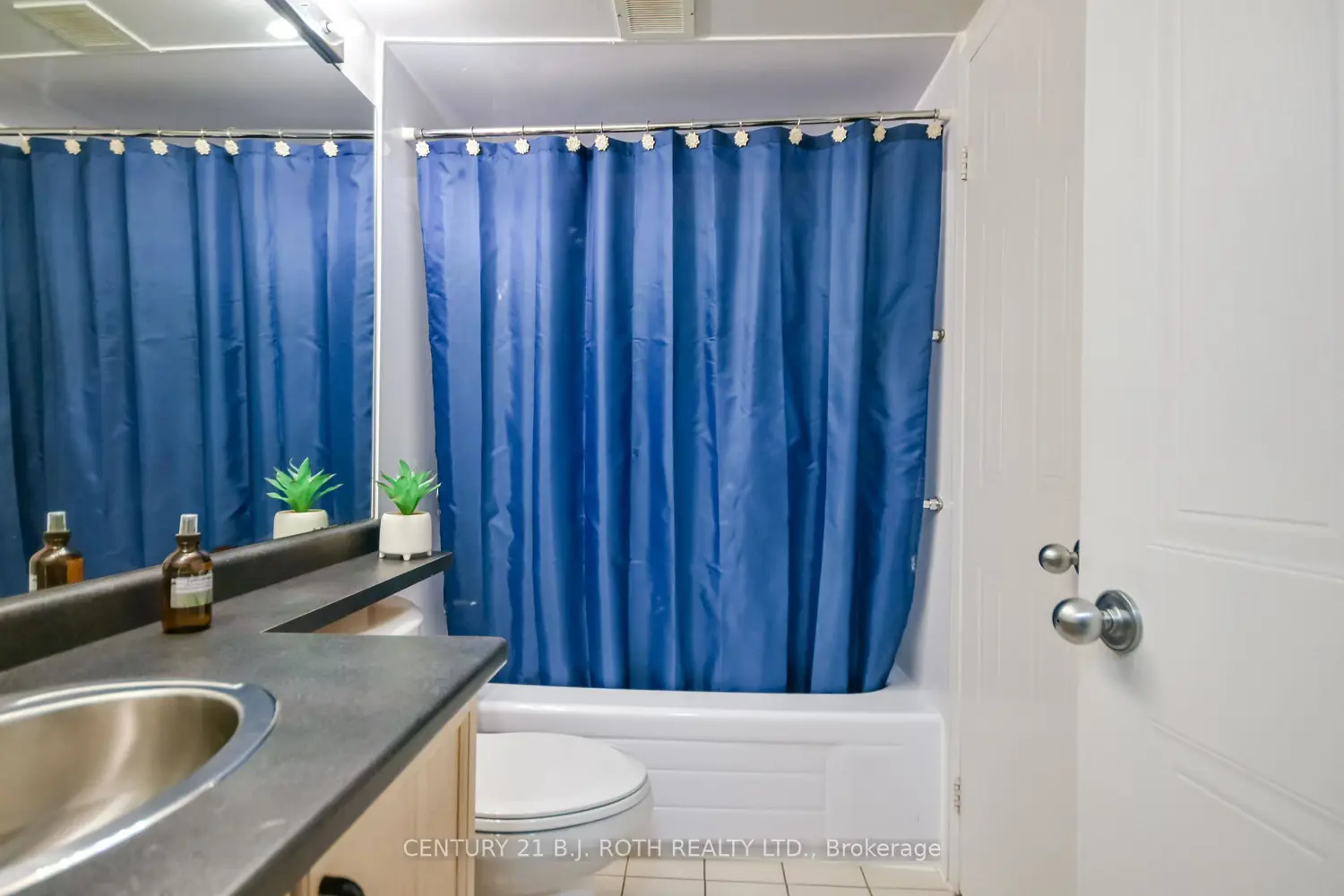 Additional image 5 of 75 Ellen Street 506